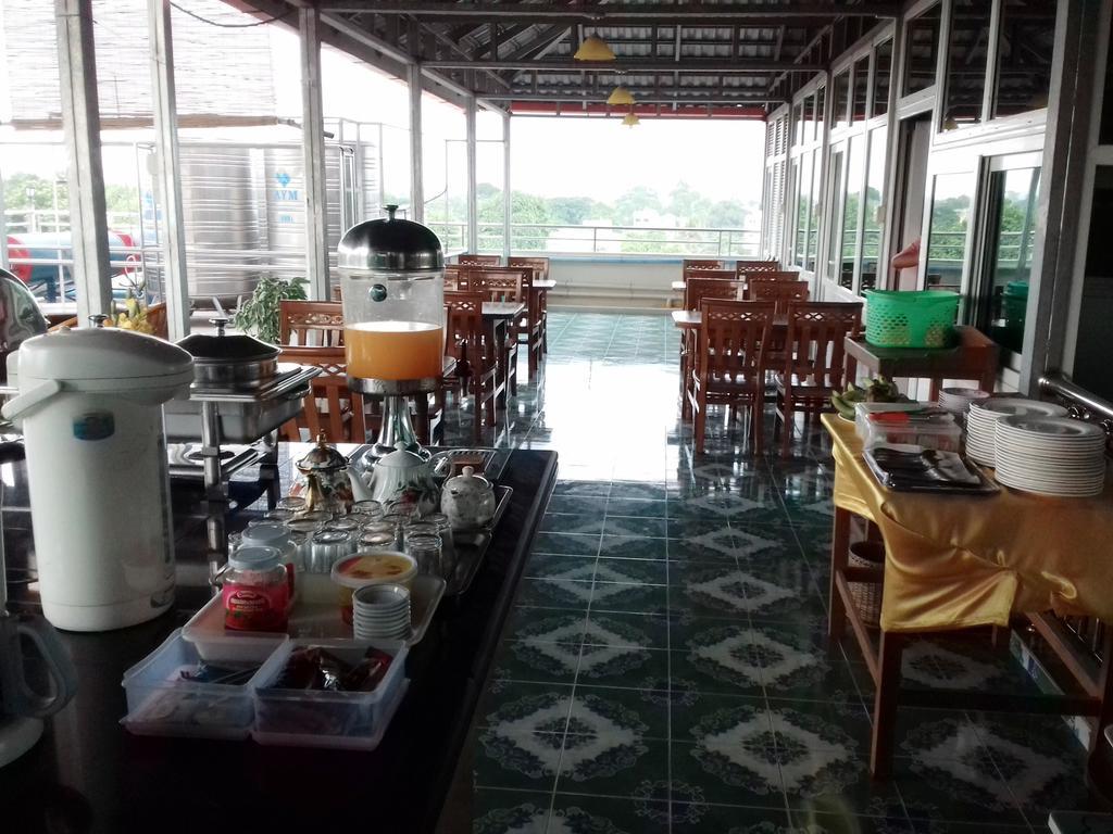 Golden Dream Hotel Мандалей Екстериор снимка