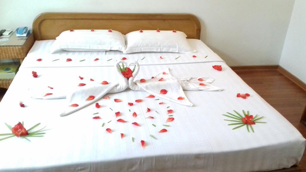 Golden Dream Hotel Мандалей Екстериор снимка